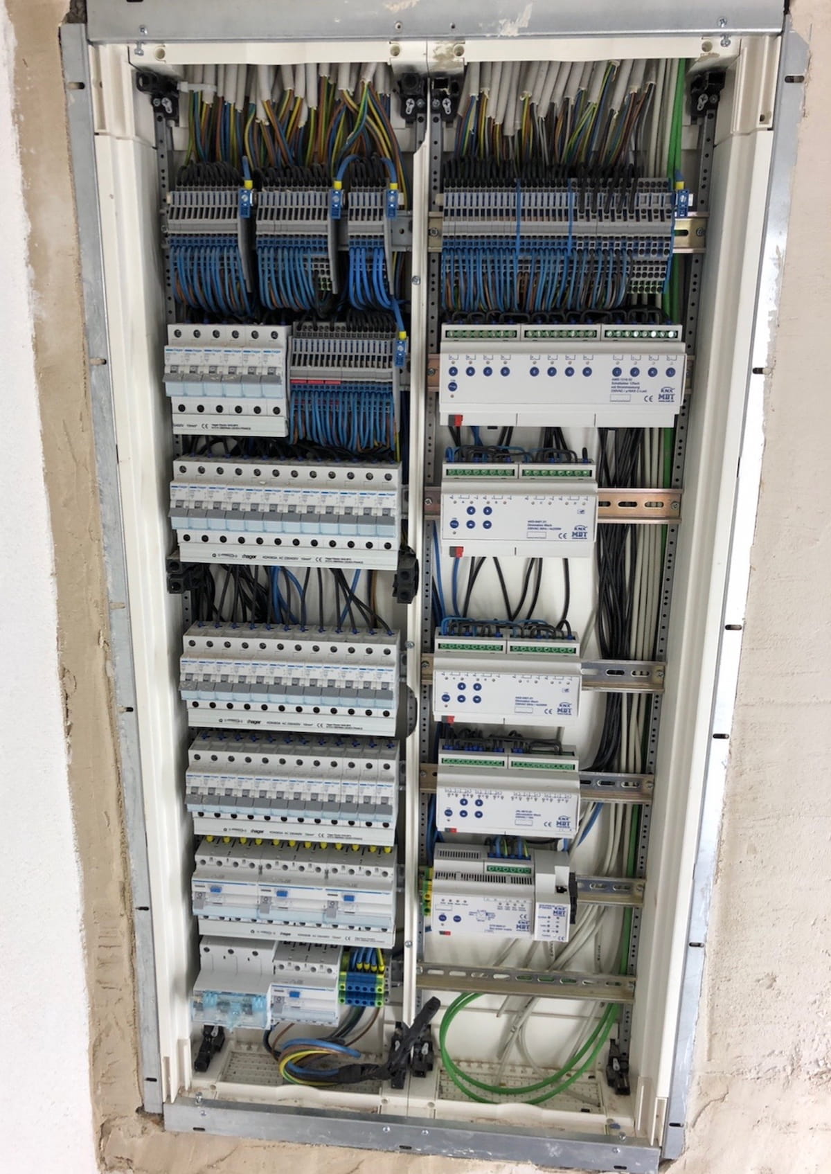 Domotica installatie slimme woning Antwerpen — Voltrix